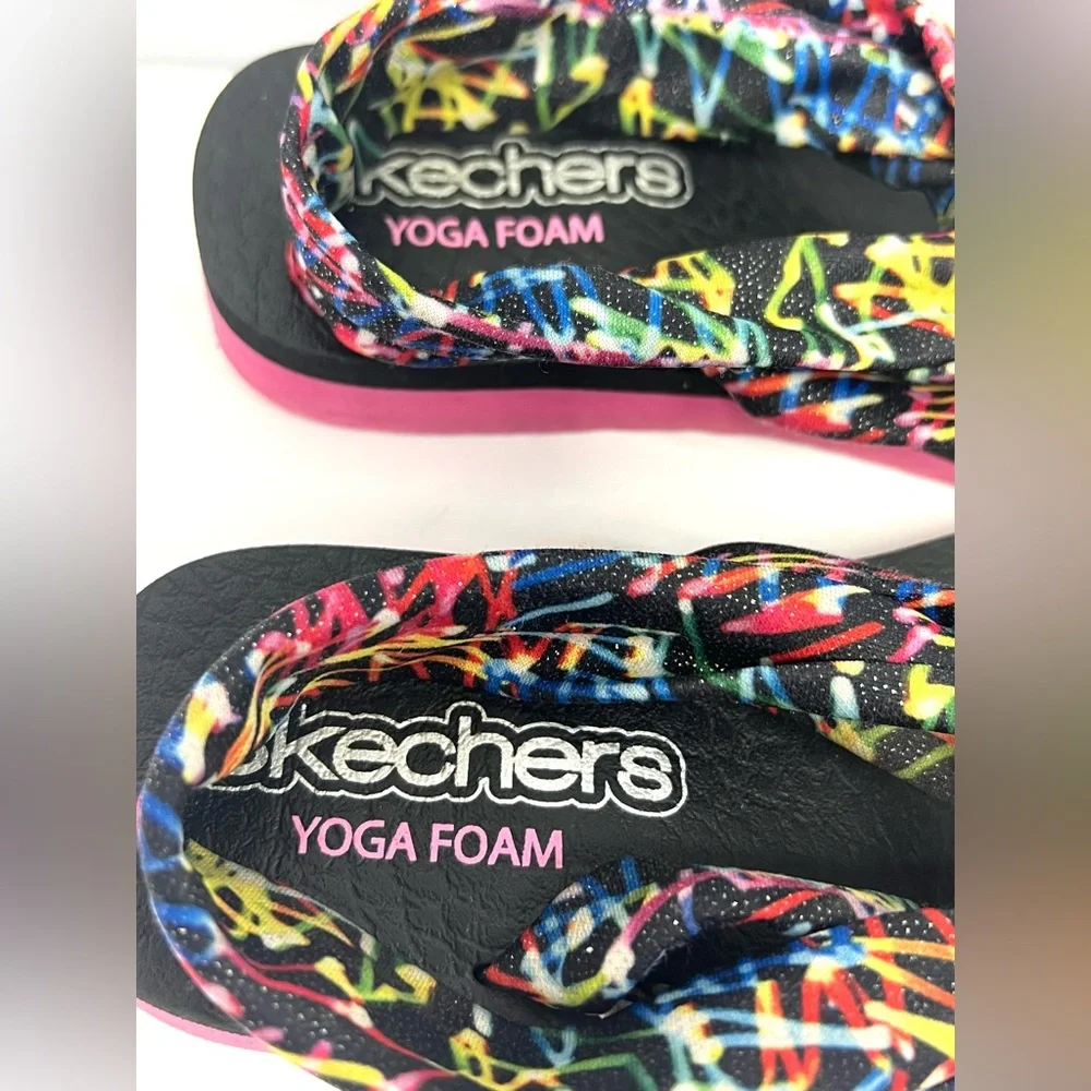 Sketchers- Youth,‎ Size:12- Yoga foam, Pre-Owned